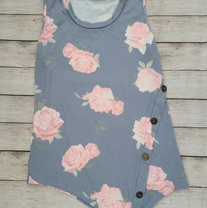 Small floral top